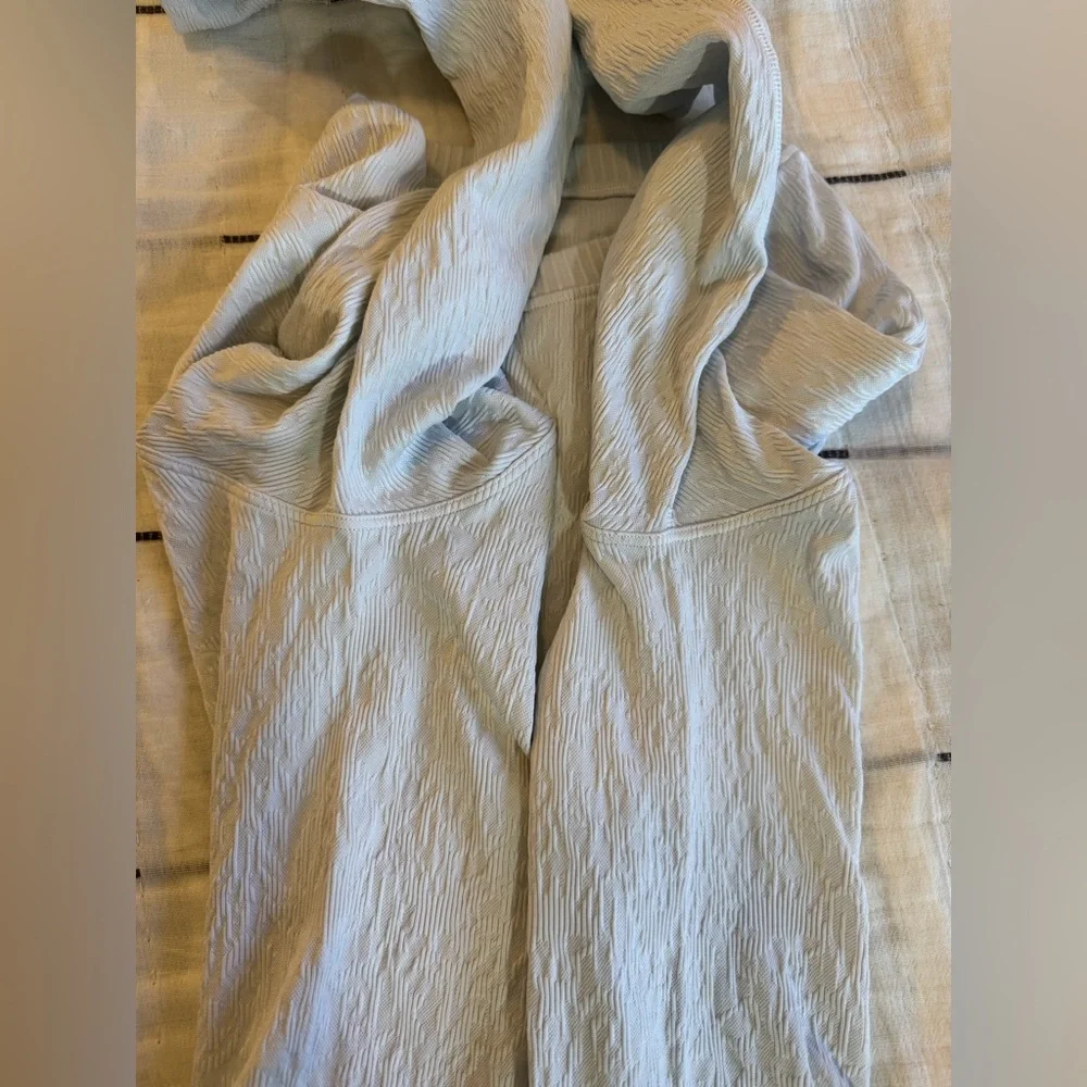 Lululemon Rest Less Pullover White Thumbhole Long Sleeve Top